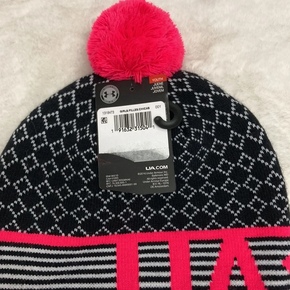 NWT Girls Under Armour Hat